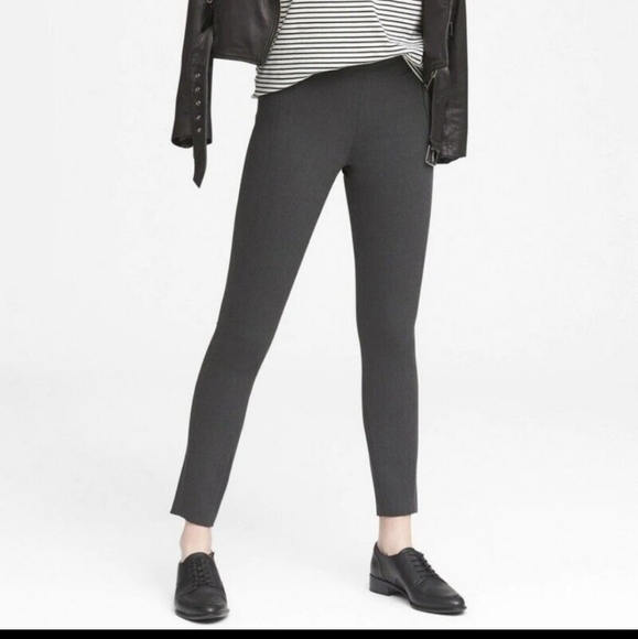 Banana Republic bistretch navy blue pants size 8 ankle length - Picture 1 of 5